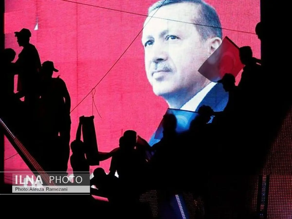 Turkey widens post-coup purge, demands Washington hand over cleric