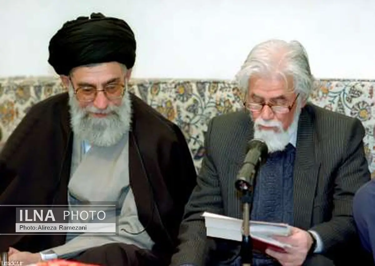 قائد الثورة الاسلامیة یعزی بوفاة الشاعر الشهیر حمید سبزواری
