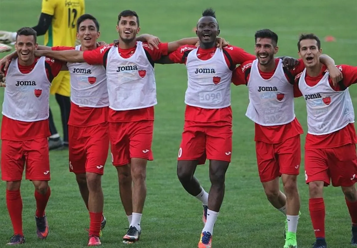 اعلام فهرست بازیکنان پرسپولیس برای دیدار با گسترش فولاد؛ جلال حسینی خط خورد