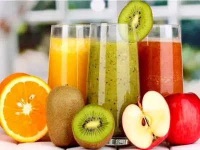 این ۷ آبمیوه درمان سردرد‌های میگرنی هستند