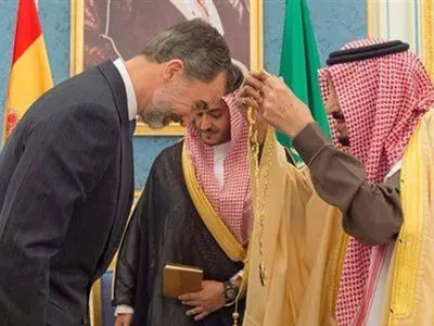اعطای عالی‌ترین نشان عربستان به پادشاه اسپانیا