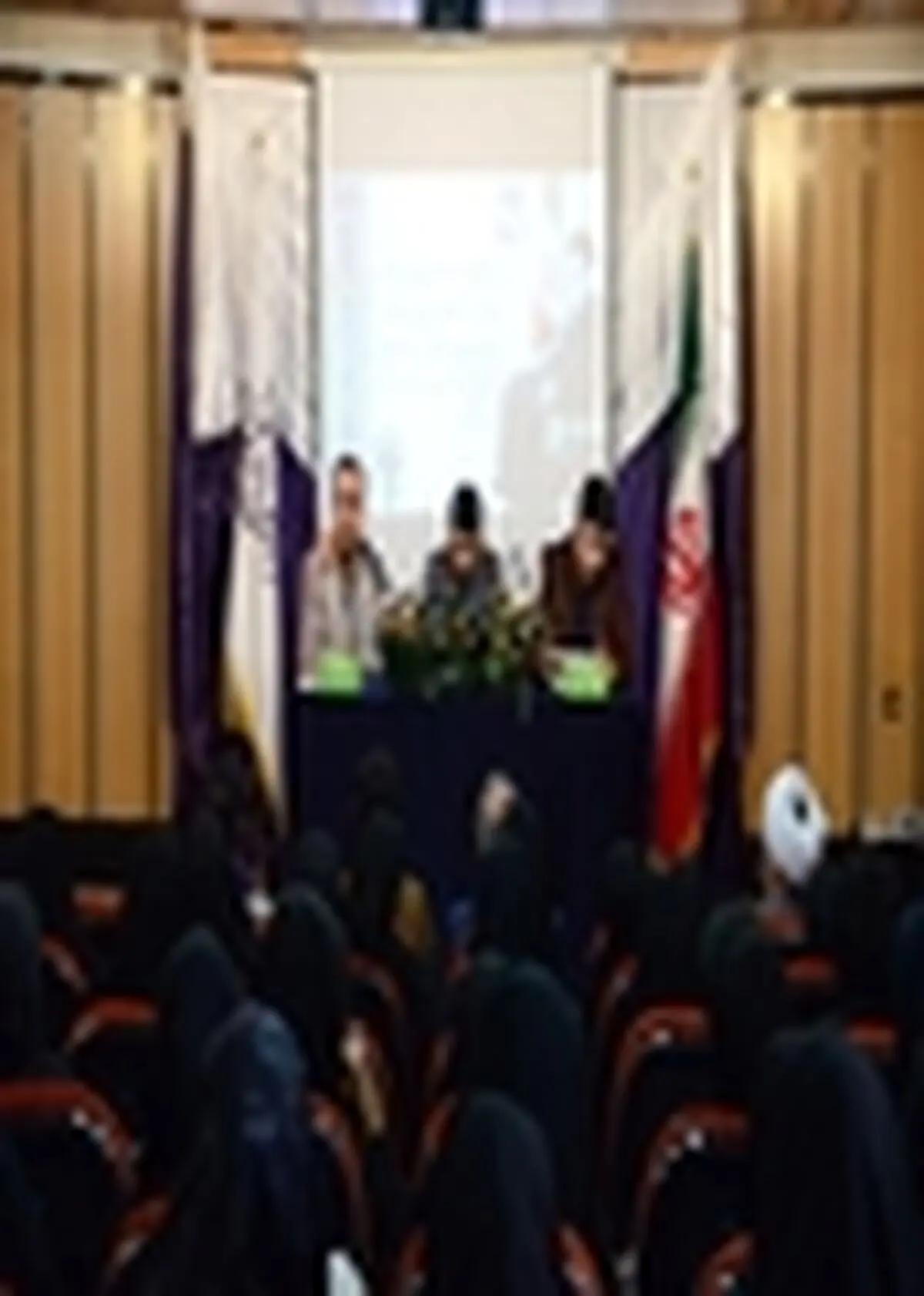 آسیب‌های شبکه‌های‌اجتماعی تلفن‌همراه بررسی شد