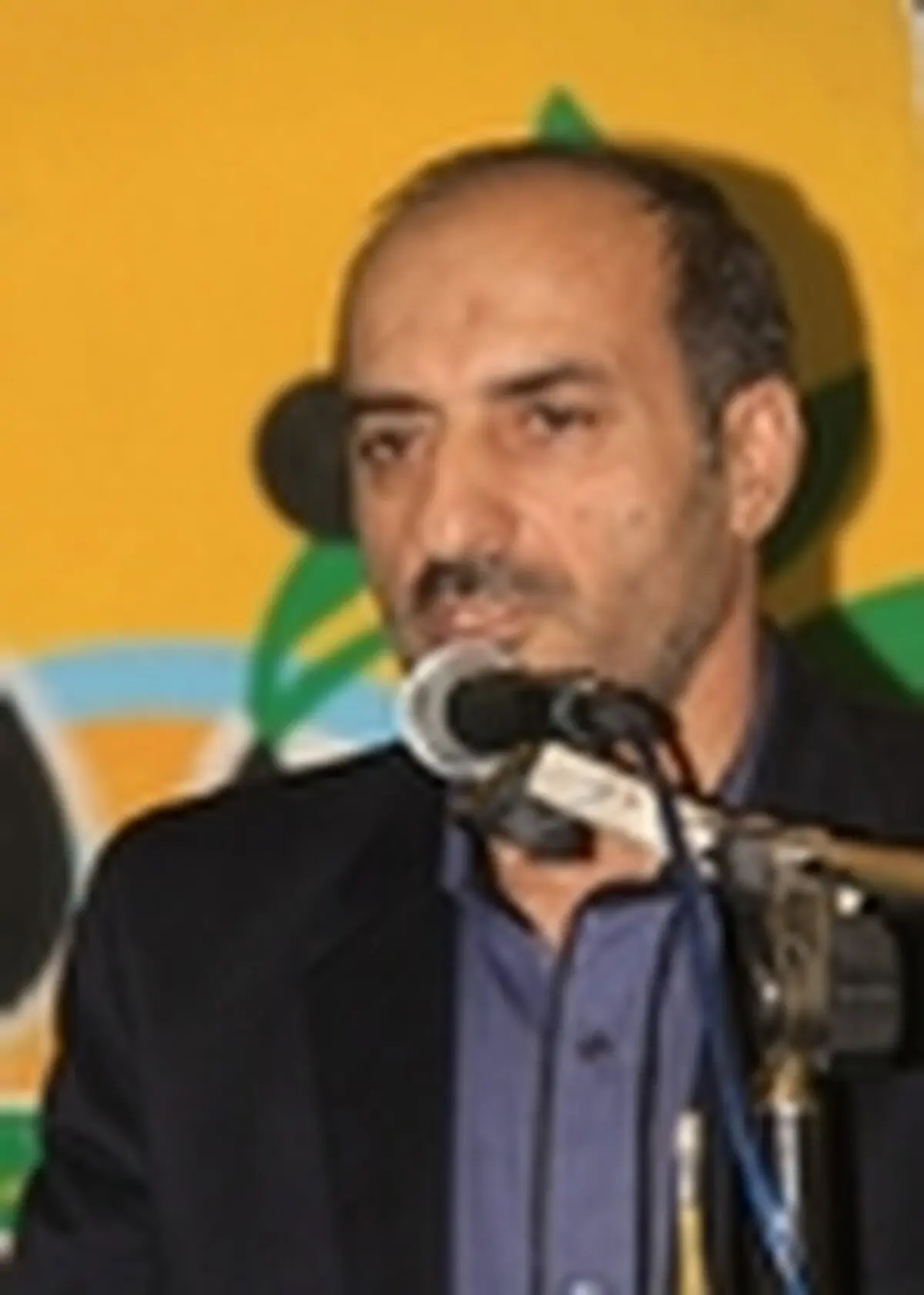 جوانان باید با فرهنگ ایثار و شهادت آشنا شوند