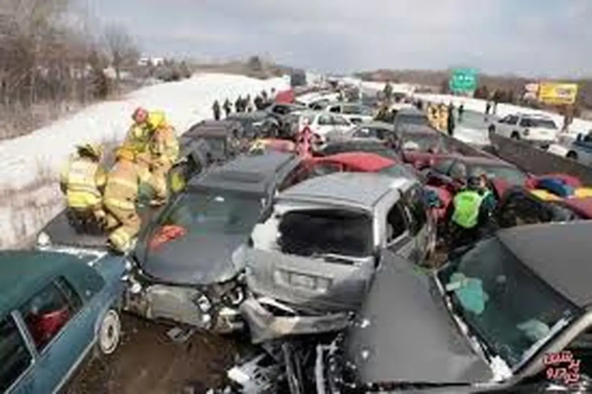 تصادف وحشتناک صدها خودرو در ایندیانا آمریکا + فیلم