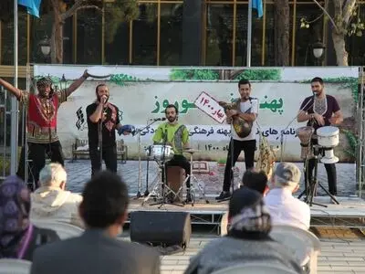 «آوای موج» موسیقی بوشهری را در پهنه رودکی طنین‌انداز کرد