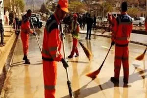 کارگران خدماتی شهرداری تبریز: طرح طبقه‌بندی اجرا شد، فوق العاده جذب را هم اجرایی کنید