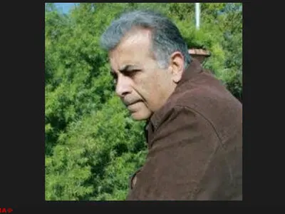 رمان فارسی عبوس و مویه‌گر است
