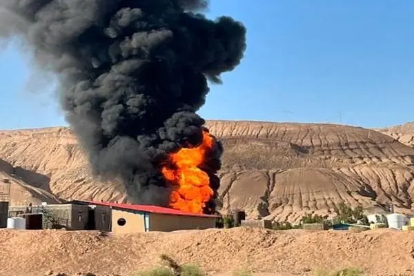 دو کارگر مصدوم حادثه گرمسار به تهران منتقل شدند/ حال کارگران وخیم است