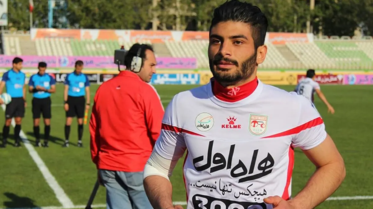 آقایی به ماندن در تراکتورسازی نزدیک شد