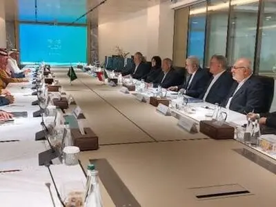 جزئیات سفر وزیر آموزش و پرورش ایران به عربستان/ درخواست تسریع صدور ویزای معلمان ایرانی مدرسه جده

