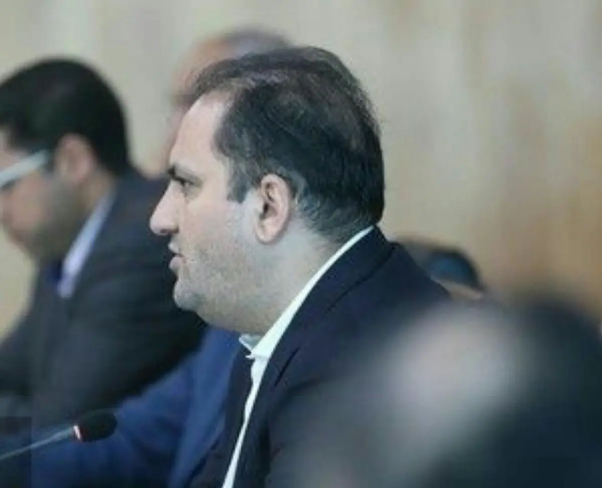 اضافه کار پرسنل کم نمی‌شود/ خرید ۳ هزار تن قیر برای بهسازی معابر کرج