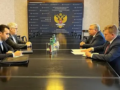دیدار اولیانوف با نماینده ایران در سازمان ملل متحد در وین