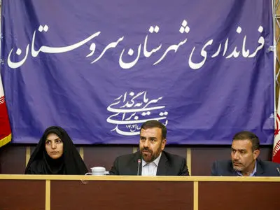 افتتاح هشت خانه مهارت و ۱۴ مصوبه دستاورد سفر استاندار فارس به شهرستان سروستان