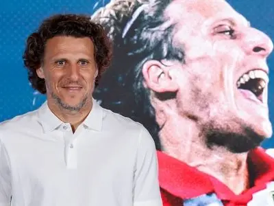دیه‌گو فورلان جانشین مارسلو بیلسا شد