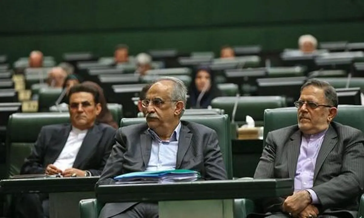 جلسه ارزی سیف و کرباسیان در کمیسیون اقتصادی مجلس