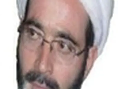 به خاطر ظلمی که در حقمان می‌شود تذکر می‌دهیم