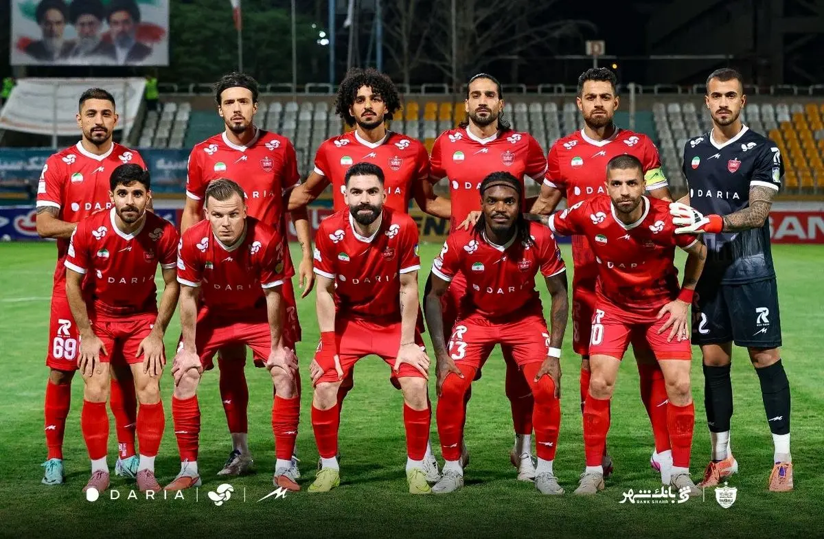 پایان نیمه نخست با برتری پرسپولیس مقابل چادرملو