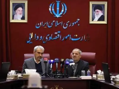 انعقاد تفاهم‌نامه همکاری وزارت آموزش و پرورش با وزارت امور اقتصادی و دارایی 