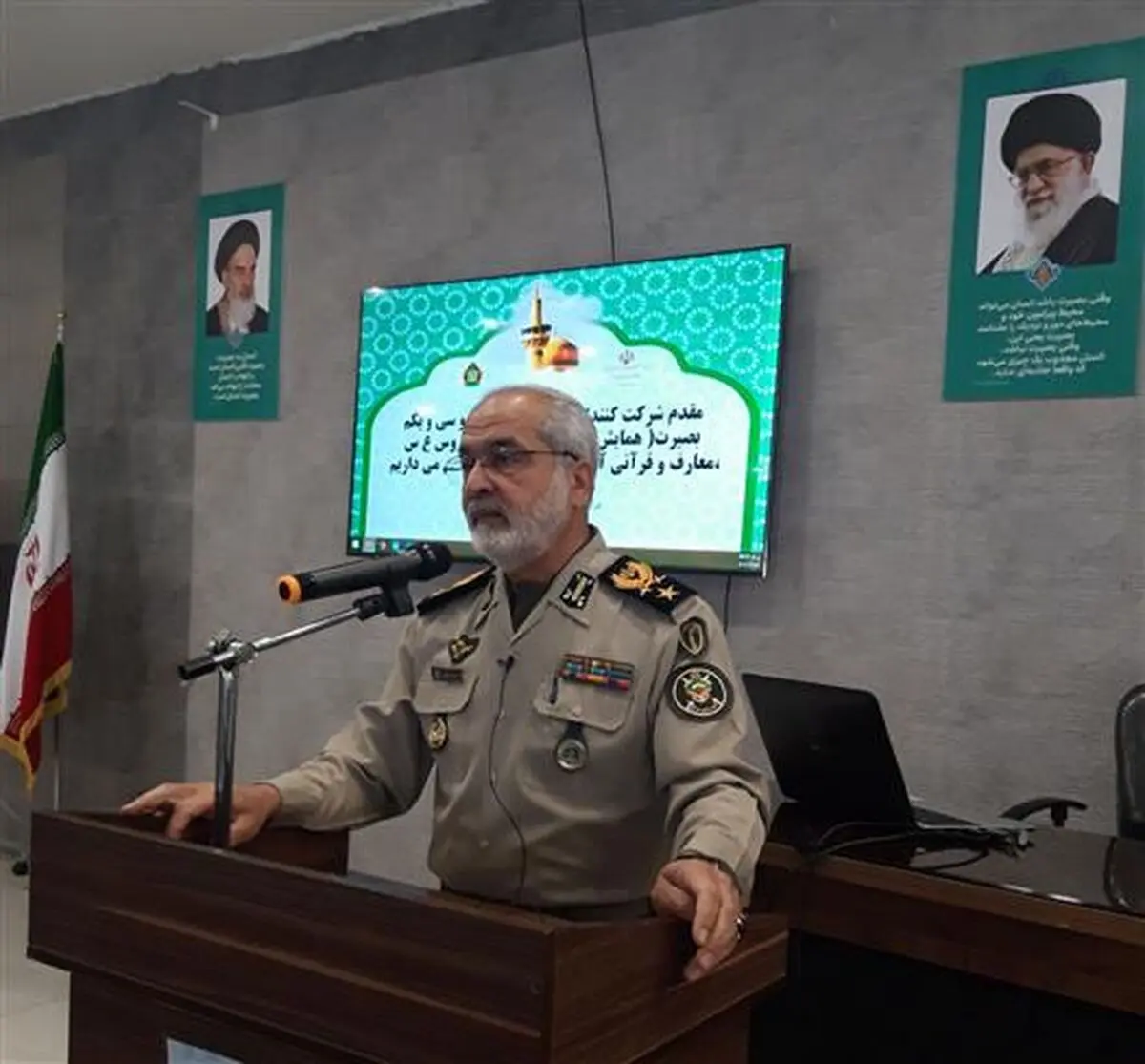 امروز خط مقدم جبهه اسلام، سنگرهای اعتقادی است