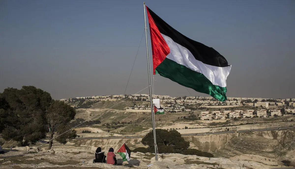 بازنشستگی پیش از موعد ۶ هزار کارمند فلسطینی لغو شد