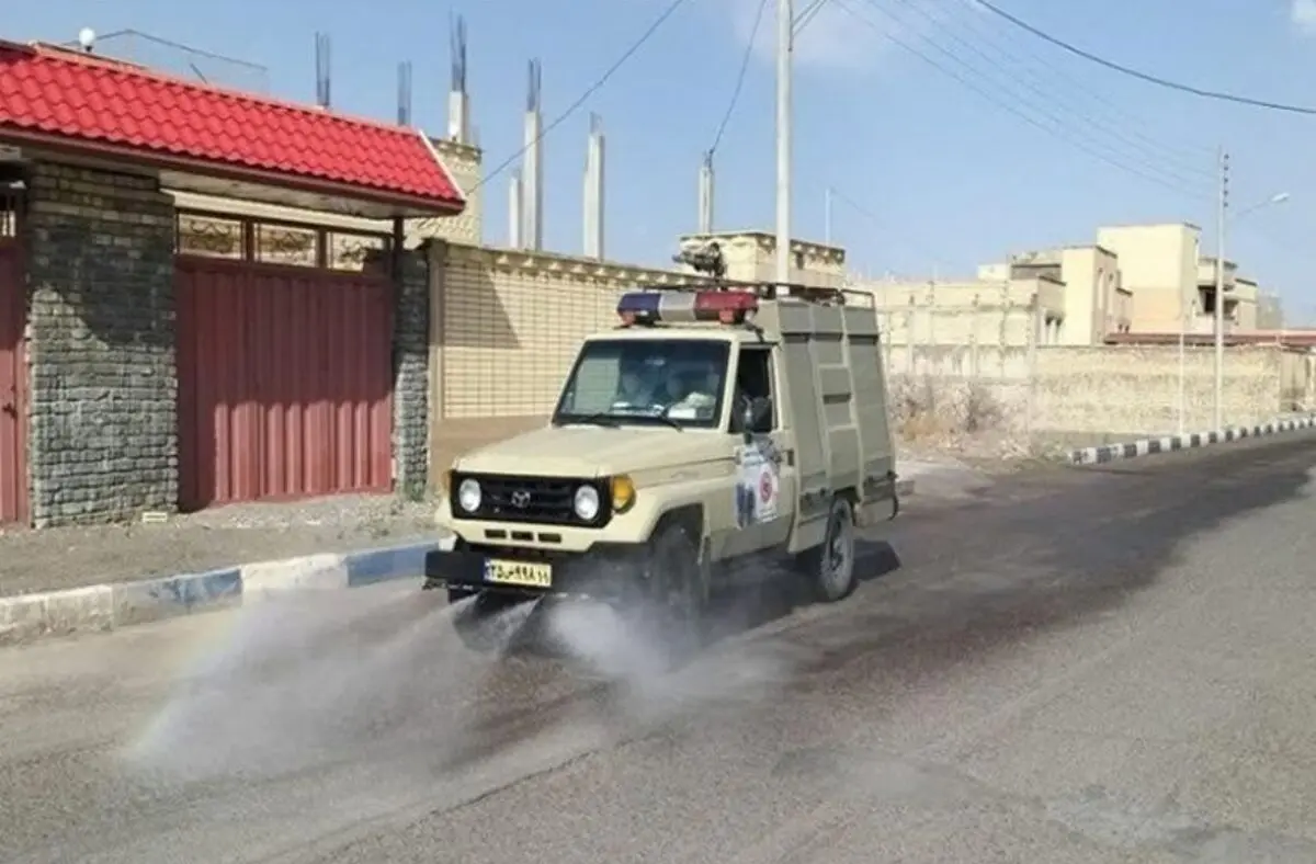 توزیع ۷۰۰ بسته حمایتی بین شهروندان درگیر با کرونا در اردستان