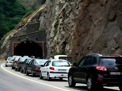 ترافیک سنگین اما روان در محورهای خروجی مازندران؛ کندوان به سمت تهران یک‌طرفه شد