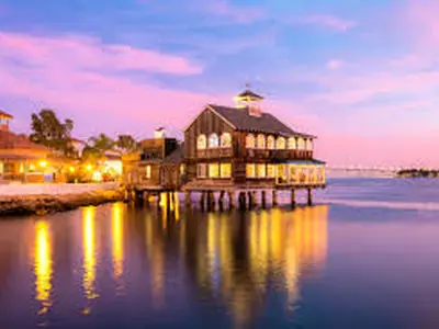 تصویری تماشایی از غروب سن دیگو + فیلم