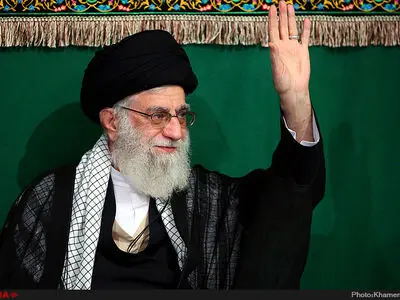 آخرین شب عزاداری امام حسین با حضور رهبر انقلاب