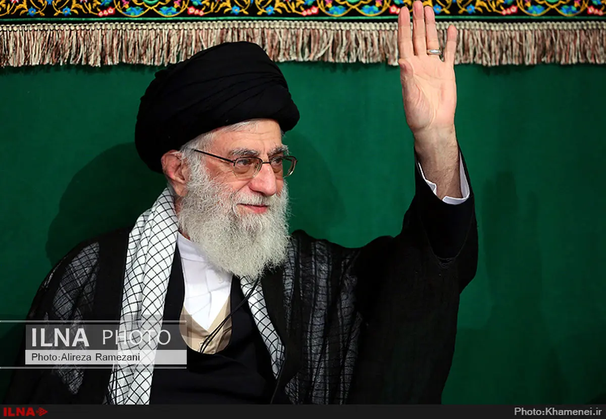 آخرین شب عزاداری امام حسین با حضور رهبر انقلاب