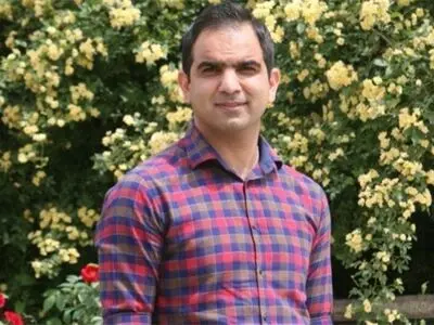 سرمربی نوجوانان پرسپولیس در این تیم ابقا شد
