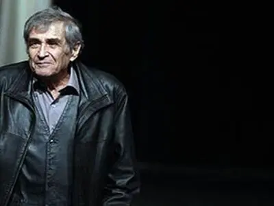سمندریان هرگز از تئاتر خسته نشد