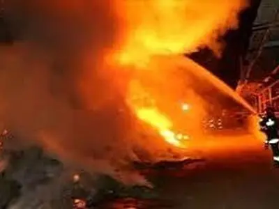 آتش سوزی در سالن ورزشی شهرکرد مهارشد