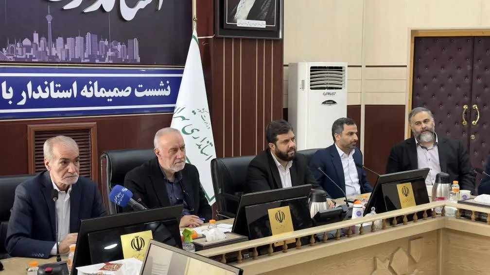 ​احزاب استان تهران برای مشارکت حداکثری در انتخابات گام بردارند