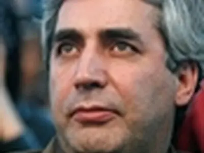 برای همکارانم در هیات انتخاب جشنواره فیلم فجر متاسفم