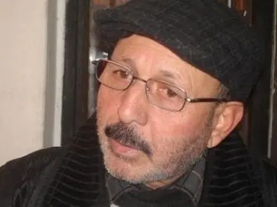 نشست بررسی سه دهه ادبیات انقلاب به زبان کردی برگزار شد