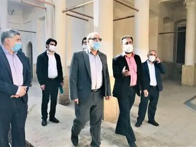 لزوم خروج بخش اداری میراث فرهنگی از خانه تاریخی بروجردی‌ها 