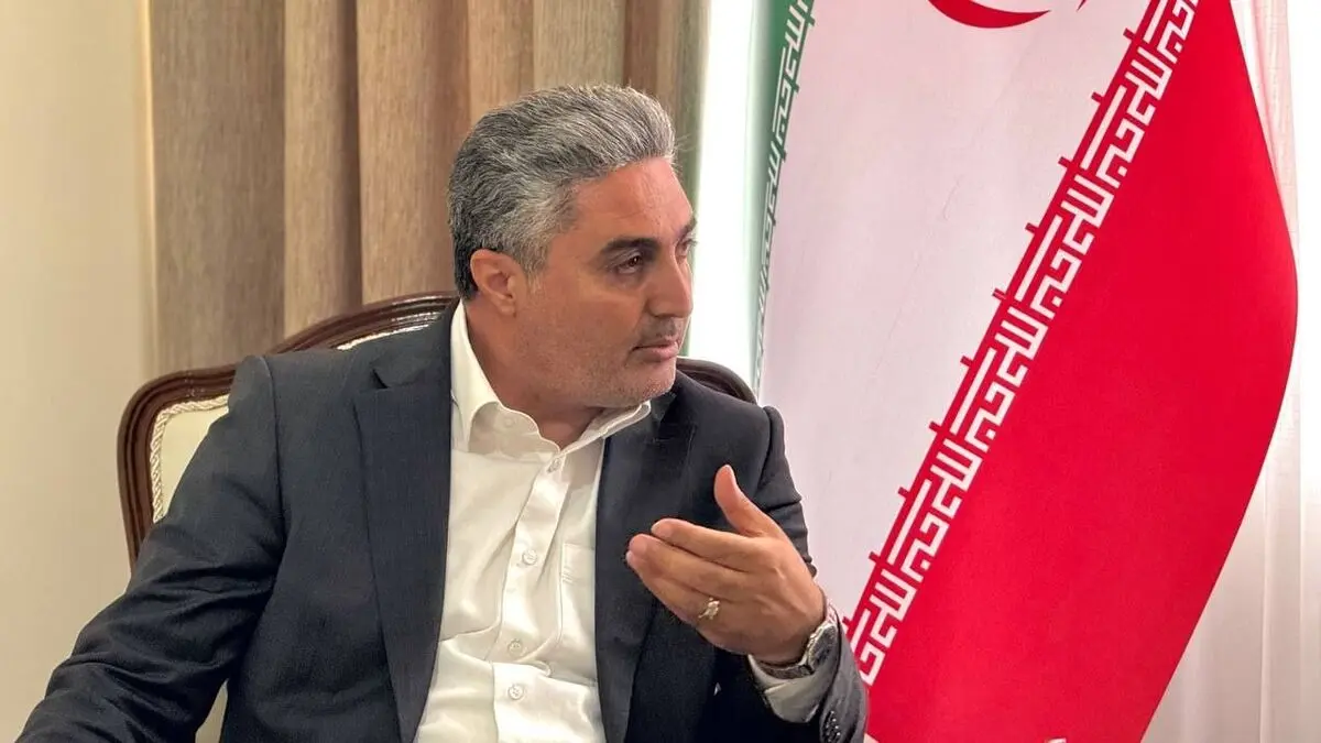 سفر خارجی کارگر فصلی نباید معیار حذف حمایت معیشتی باشد/ افزایش قیمت بنزین راه‌حل ناترازی نیست