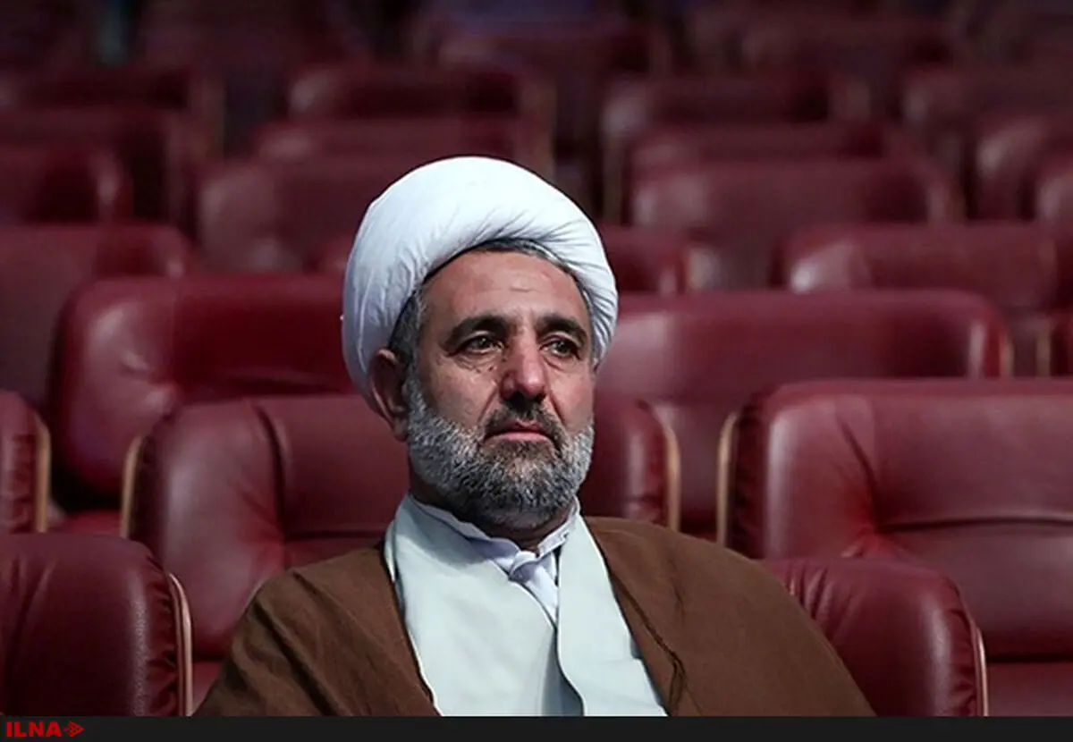 ذوالنوری: دیگران چون نسبت فامیلی با رئیس مجلس ندارند، صدایشان به جایی نمی‌رسد/ مطهری: درست نیست، فکر کنید به خاطر نسبت فامیلی با لاریجانی اقدام ویژه‌ای برای من شده است