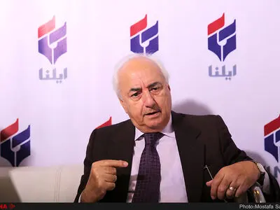  برای بستن دهان کسانی نوشتم که مدام می‌گویند تنها می‌خواسته خودش را مهم کند/می‌توان با یک تلفن وارد یک ماجرای تاریخی شد