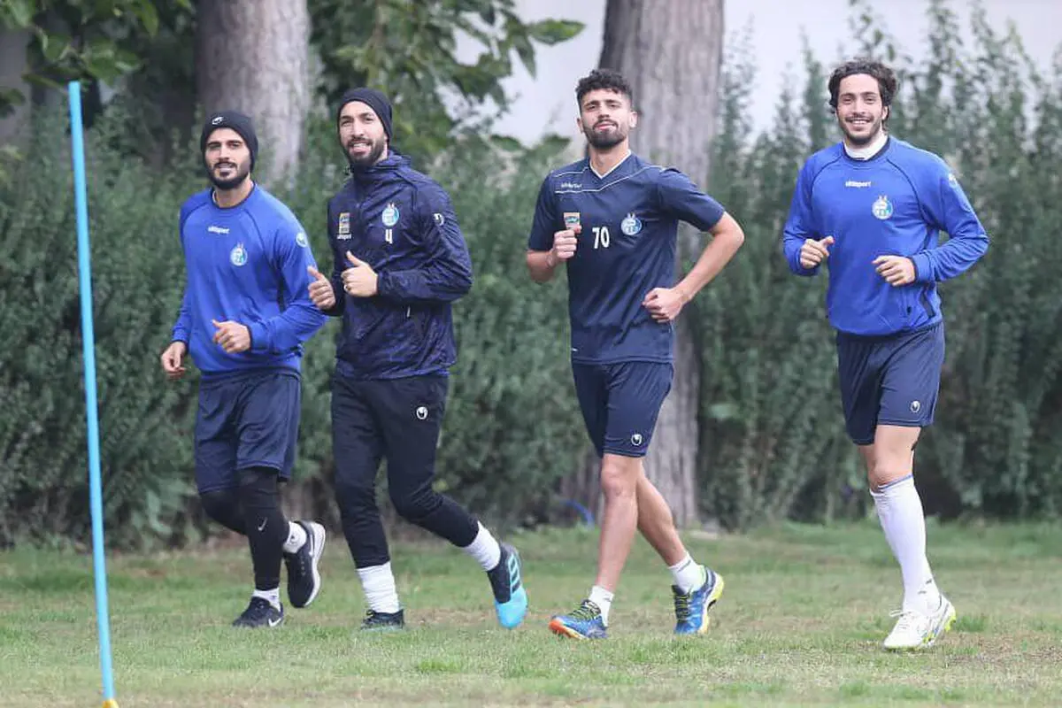 بی‌ثباتی و اشتباهات فردی آبی‌ها را از قهرمانی دور کرد
