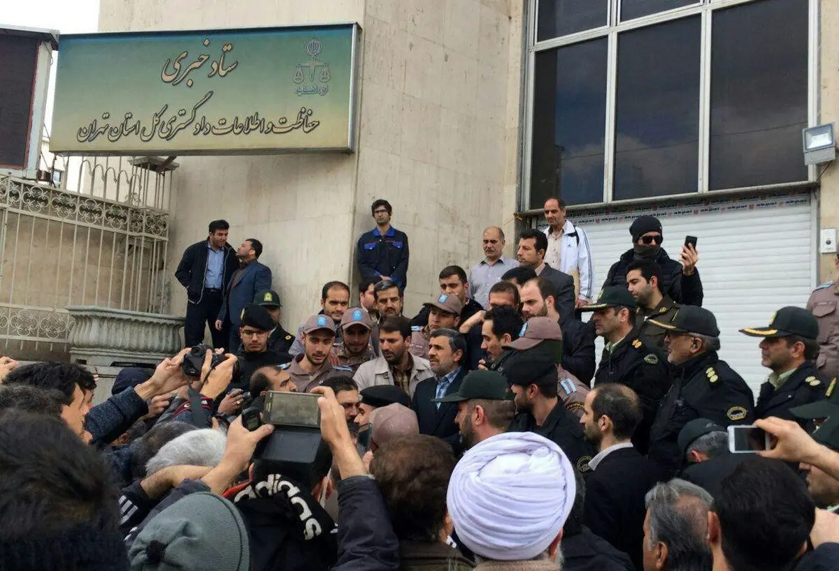 پمپاژ یاس و ناامیدی به جامعه از سوی عضو مجمع تشخیص مصلحت نظام
