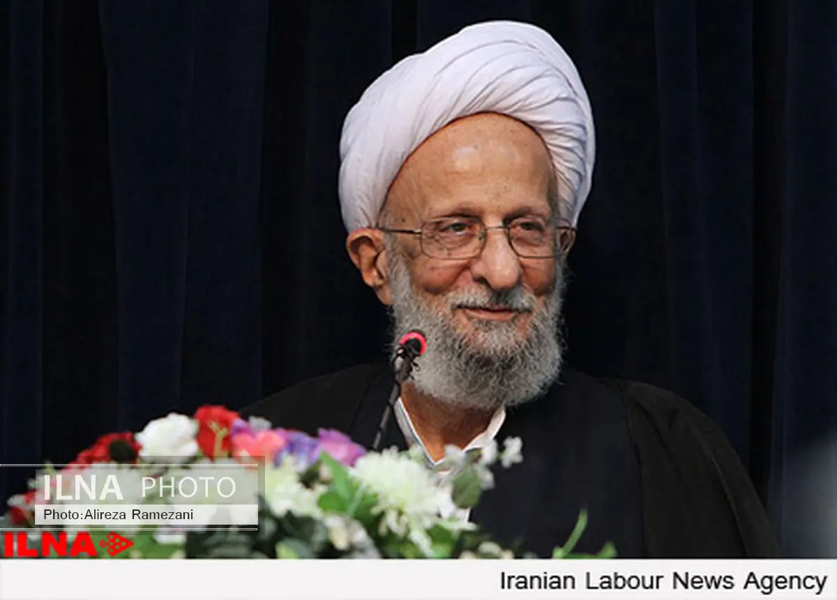 برخی می‌خواهند با ادبیات توسعه‌یافتگی ژست تبلیغاتی بگیرند