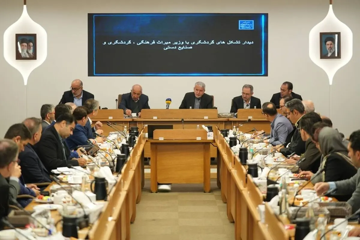 سازوکار تبدیل ارز گردشگران خارجی در مبادی ورودی کشور نهایی شد