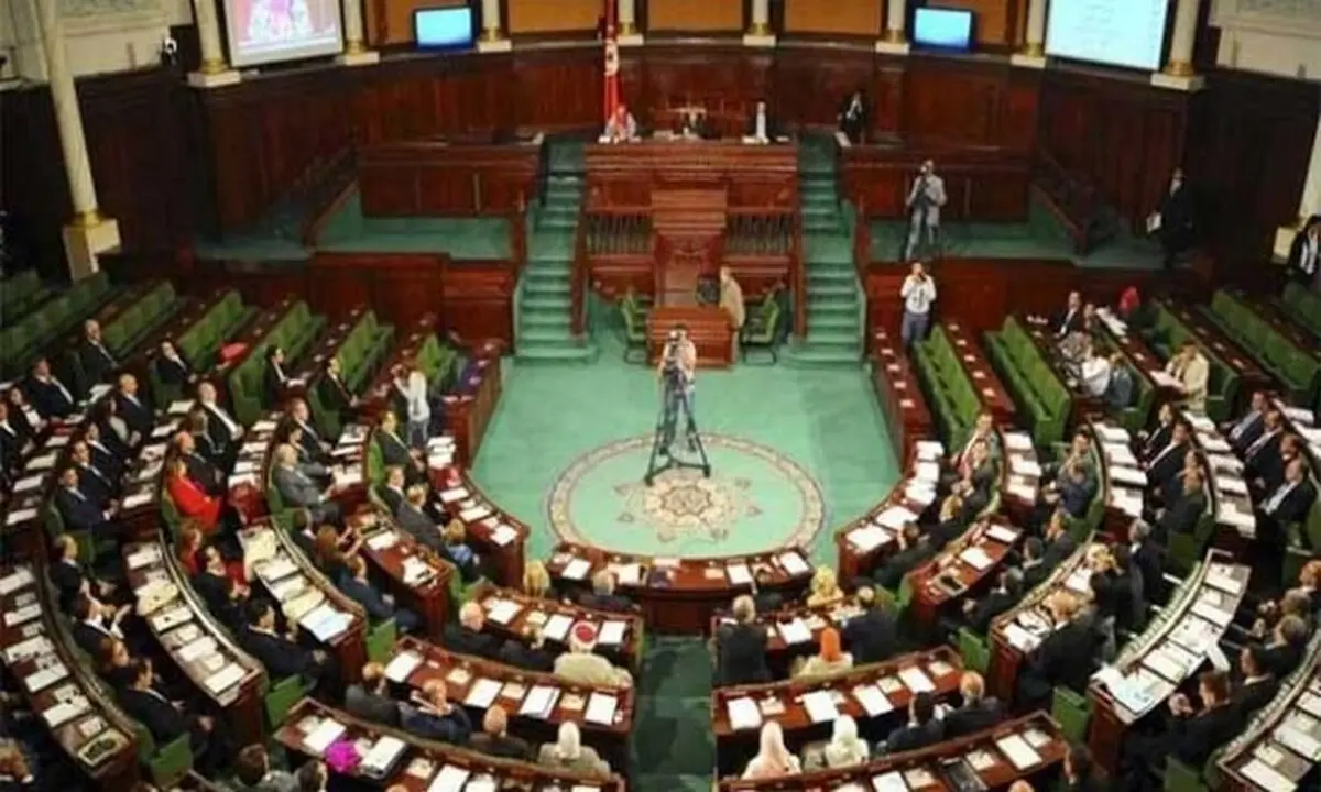 ادامه تحصن نمایندگان حزب مشروطه آزاد تونس در پارلمان