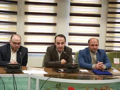 خانه گفت‌وگوی آزاد دانشگاه لرستان افتتاح شد