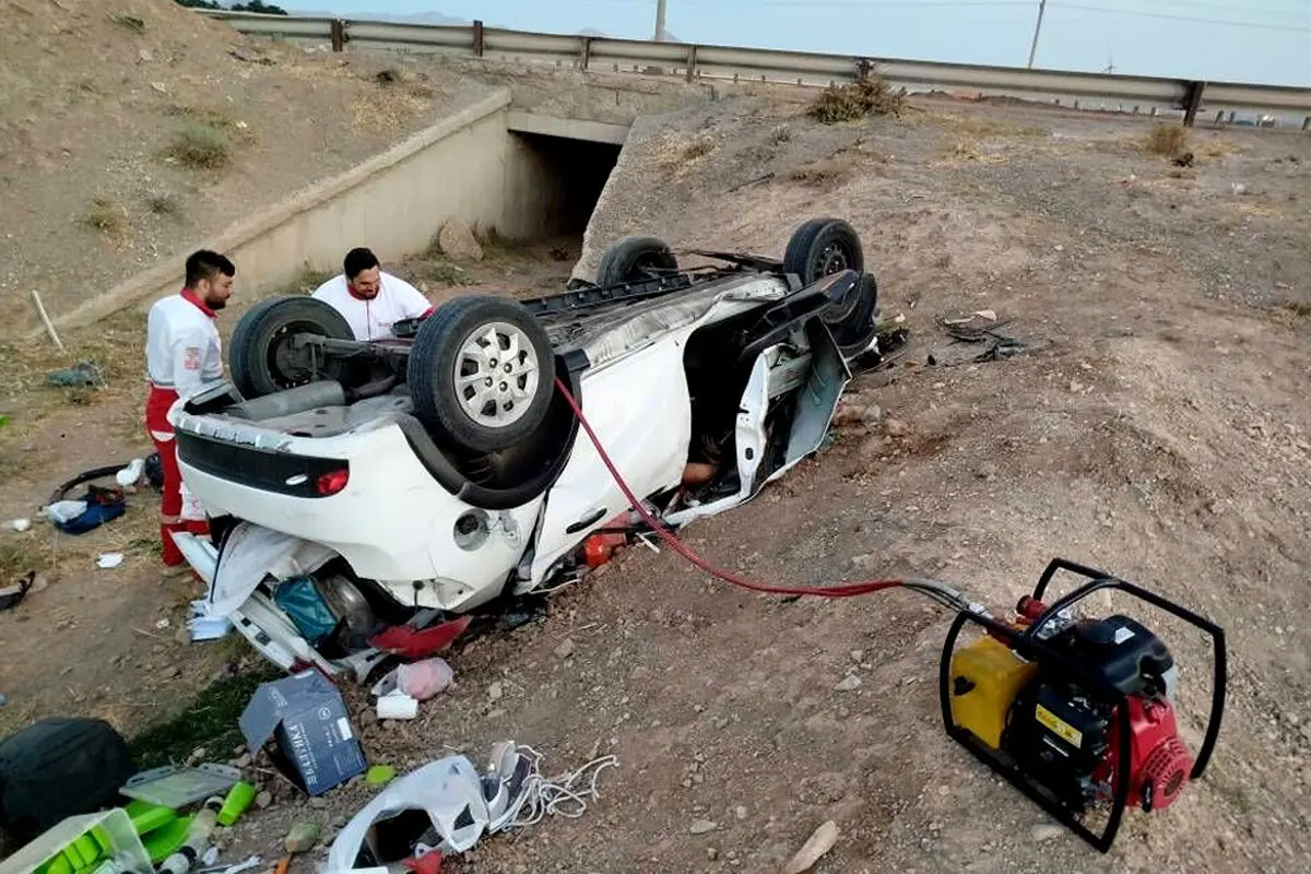 ۲ فوتی بر اثر .اژگونی خودرو در آزادراه قزوین-زنجان