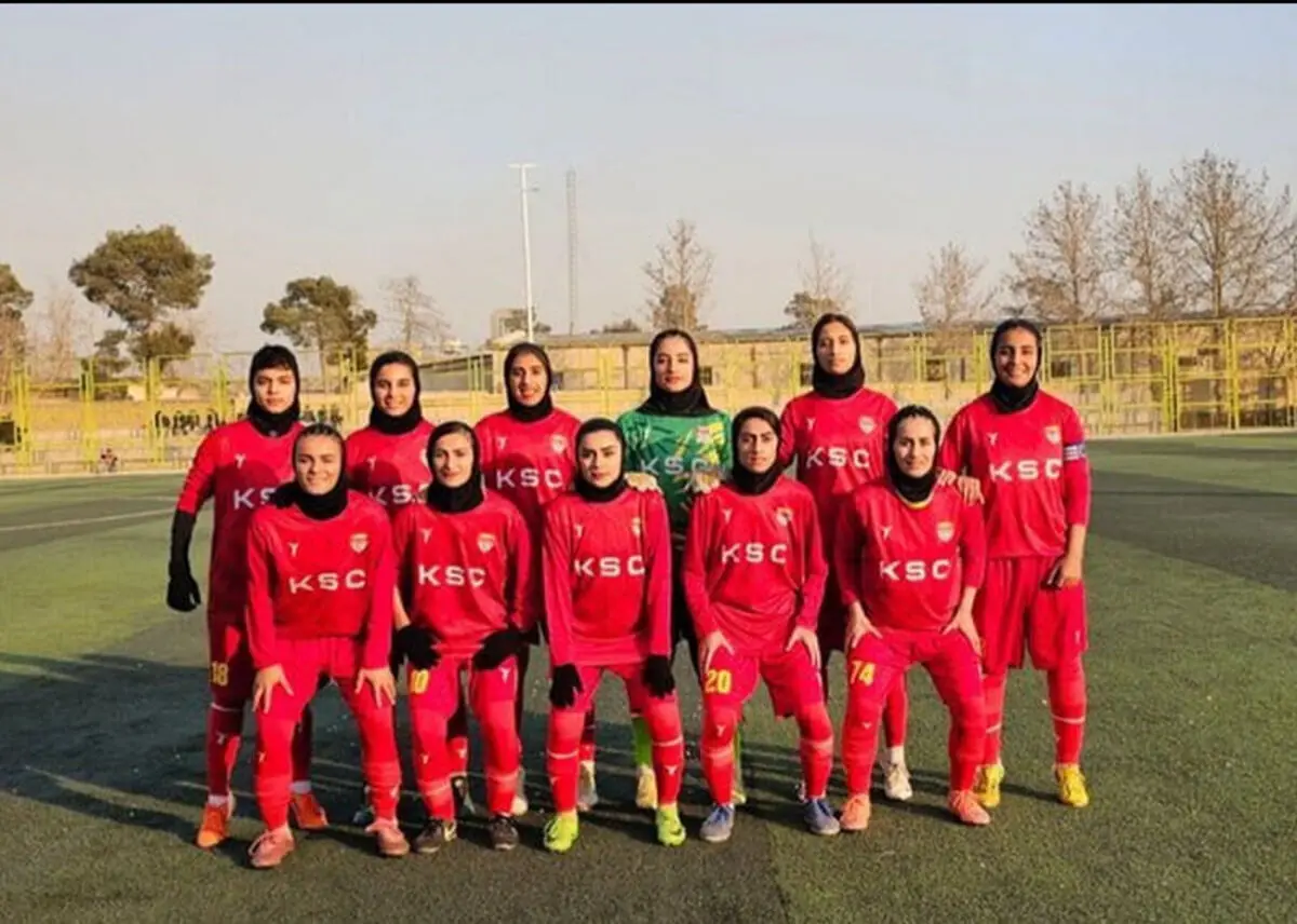 صعود به پلی‌آف قطعی شد؛ زنان فولاد مسیر پرسپولیس را رفتند