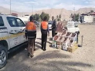 دستفروشان عوارضی زنجان_قزوین جمع‌آوری شدند