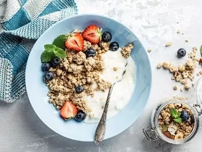 طرز تهیه گرانولا رژیمی خانگی و خوشمزه