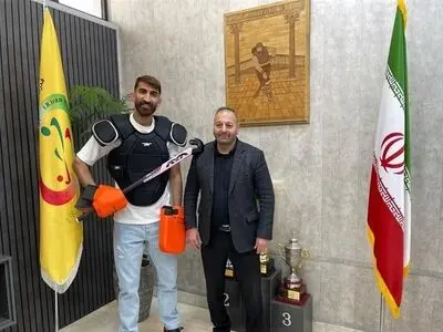 بیرانوند: حاضرم در تیم ملی هاکی دروازه‌بانی کنم